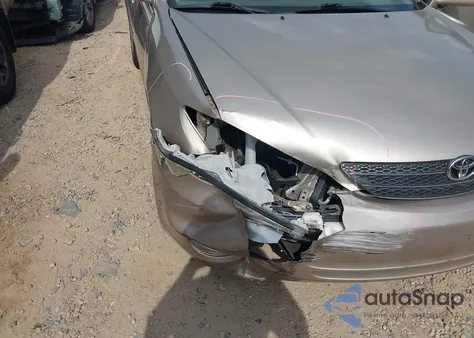 2004 Toyota Camry Le z USA, uszkodzony, nr VIN 4T1BE32K04U320925